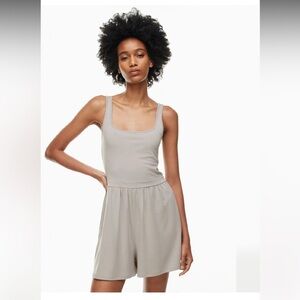 Wilfred Aritzia Market Romper size xs